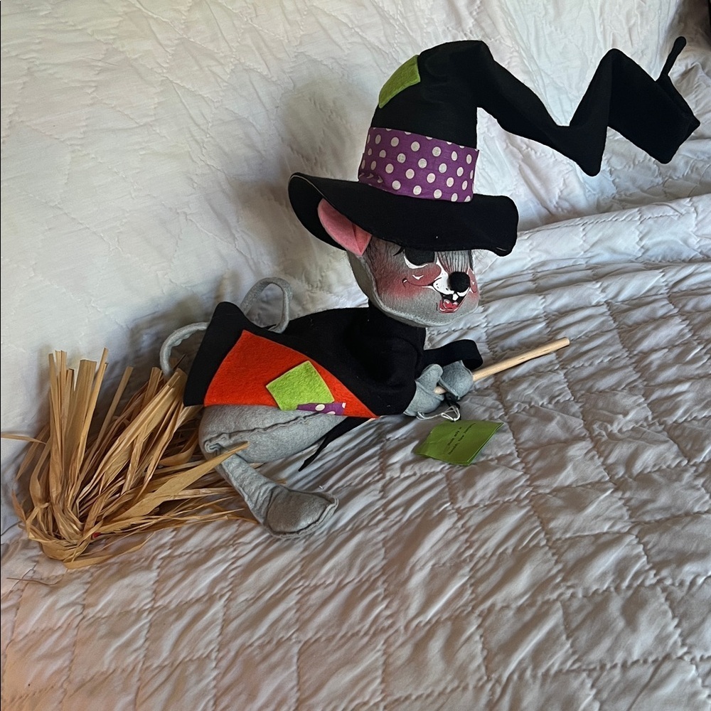 NWT Vintage Large Annalee 1965 Halloween Flying Mouse Witch Doll